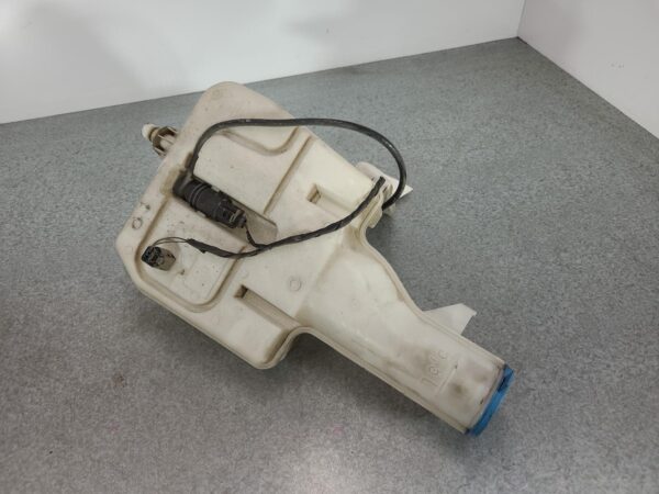 MERCEDES BENZ SPRINTER VS30 05/2018-ON WASHER BOTTLE WITH LID - Image 5