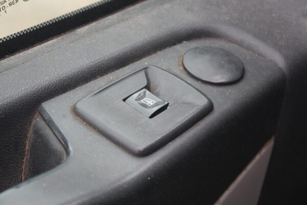 RENAULT TRAFIC X82 01/2015-ON LOCK MECHANISM LEFT FRONT DOOR - Image 12