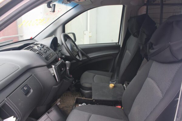 MERCEDES BENZ VITO 639 02/2011-02/2015 COURTESY LIGHT MY11 - Image 31
