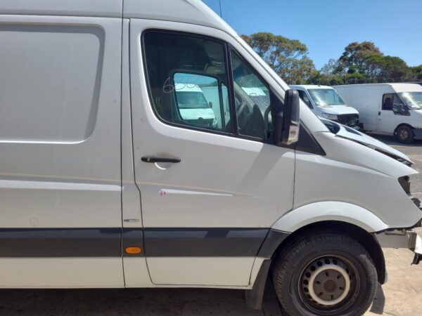 MERCEDES BENZ SPRINTER NCV3 09/2009-04/2018 PARTICULATE FILTER DIESEL 2.1L - Image 18