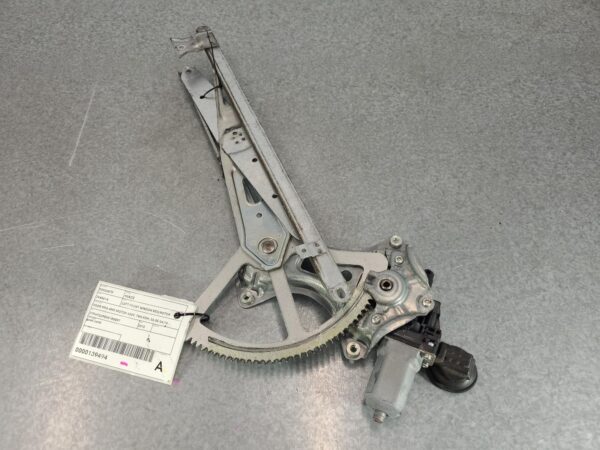 TOYOTA HIACE TRH/KDH 03/2005-04/2019 LEFT FRONT DOOR REGULATOR AND MOTOR ASSY - Image 23