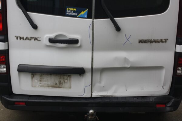 RENAULT TRAFIC X82 01/2015-ON UPPER LEFT TAILLIGHT IN BODY - Image 22