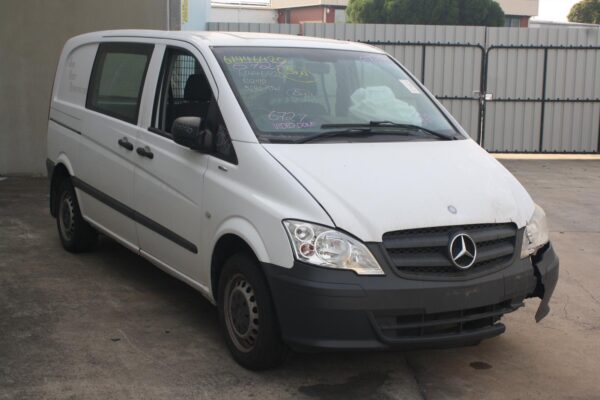 MERCEDES BENZ VITO 04/2004-02/2015 REAR BUMPER BAR CENTRE NON PARK - Image 7