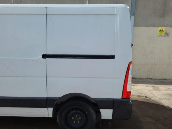 RENAULT MASTER X62 09/2011-ON MUD FLAPS LEFT FRONT - Image 8