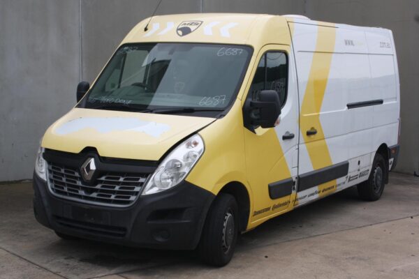 RENAULT MASTER X62 09/2011-ON LEFT BARN DOOR GARNISH - Image 5