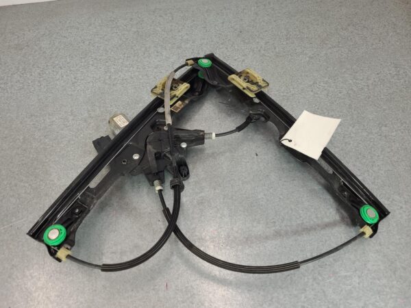 MAZDA BT50 UP-UR 10/2011-06/2020 RIGHT FRONT WINDOW REGULATOR/MOTOR 6 PIN - Image 3