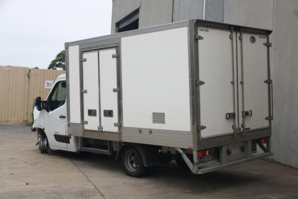 RENAULT MASTER X62 09/2011-ON FAN SHROUD RWD - Image 23