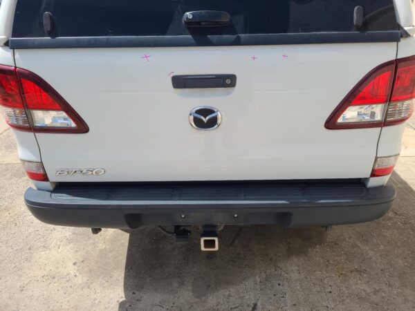 MAZDA BT50 UP-UR 10/2011-06/2020 RIGHT REAR GARNISH TAILGATE LAMP - Image 12