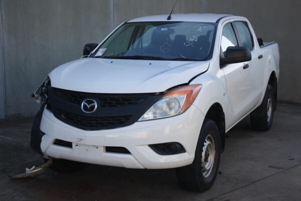 MAZDA BT50 UP-UR 10/2011-06/2020 RIGHT REAR GARNISH TAILGATE LAMP - Image 2