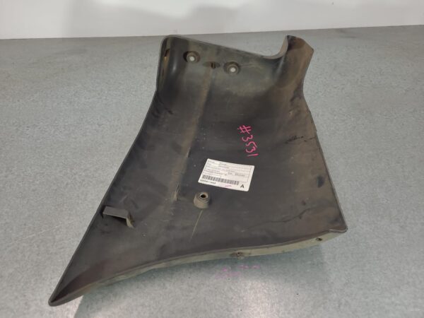 RENAULT MASTER X70 09/2004-06/2010 RIGHT REAR BUMPER BAR - Image 8