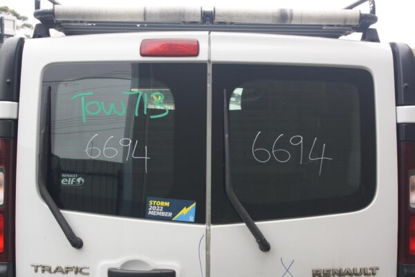 RENAULT TRAFIC X82 01/2015-ON UPPER LEFT TAILLIGHT IN BODY - Image 20