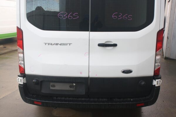 FORD TRANSIT VO 05/2019-2023 REAR BUMPER BAR CENTRE ONLY - Image 22