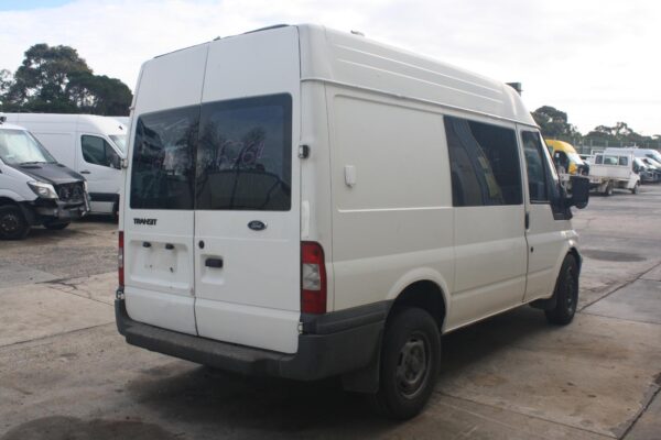 FORD TRANSIT VH-VJ 10/2000-08/2006 RIGHT HEADLAMP - Image 9