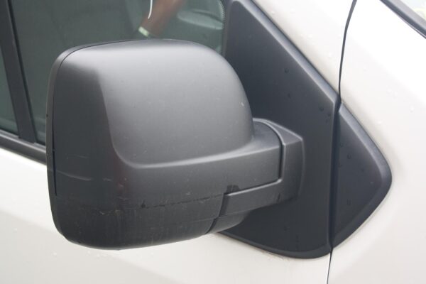 RENAULT TRAFIC X82 01/2015-ON UPPER RIGHT TAILLIGHT IN BODY - Image 12