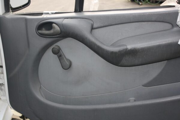 MERCEDES BENZ SPRINTER 02/1998-10/2006 LOCK MECHANISM RIGHT FRONT DOOR - Image 9