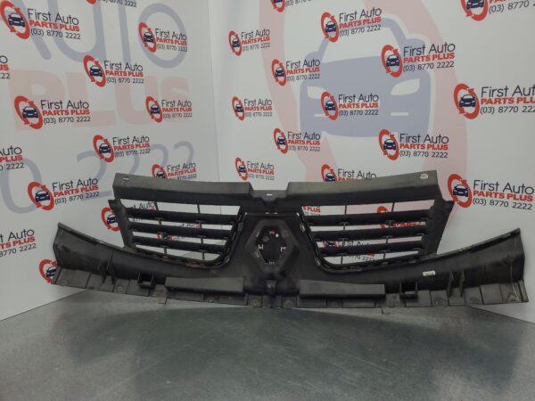 RENAULT TRAFIC X83 05/2007-12/2014 RADIATOR GRILLE HORIZONTAL TYPE - Image 5