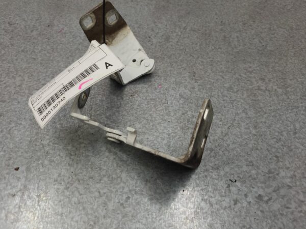 RENAULT TRAFIC X83 04/2004-12/2014 PAIR BONNET HINGE/STRUT VAN - Image 3