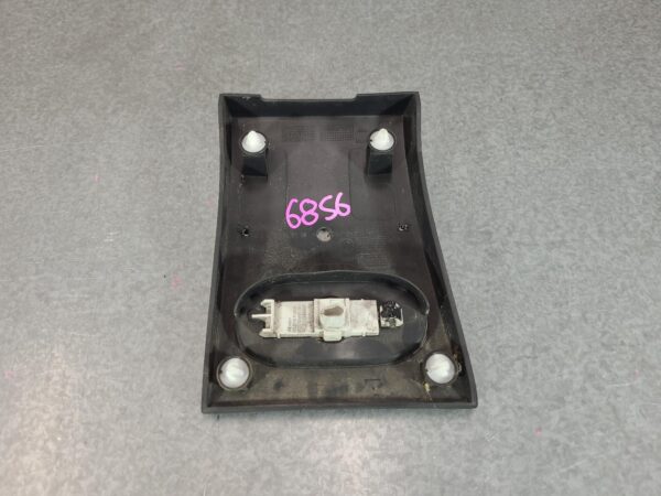 MERCEDES BENZ SPRINTER VS30 05/2018-ON FRONT LEFT QUARTER PANEL MOULD VAN - Image 3