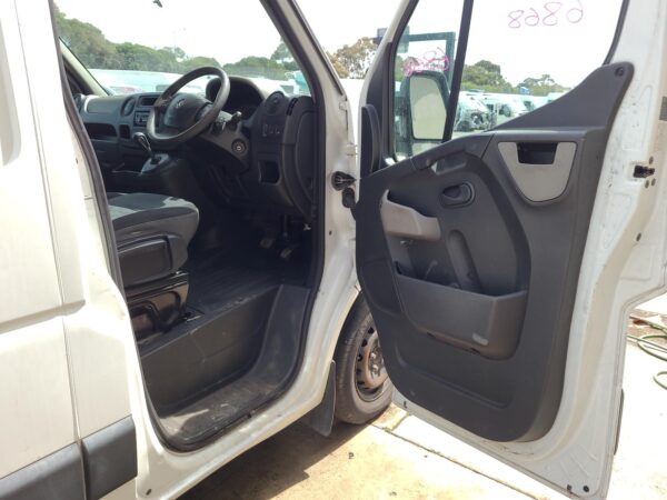 RENAULT MASTER X62 09/2011-ON MUD FLAPS LEFT FRONT - Image 12