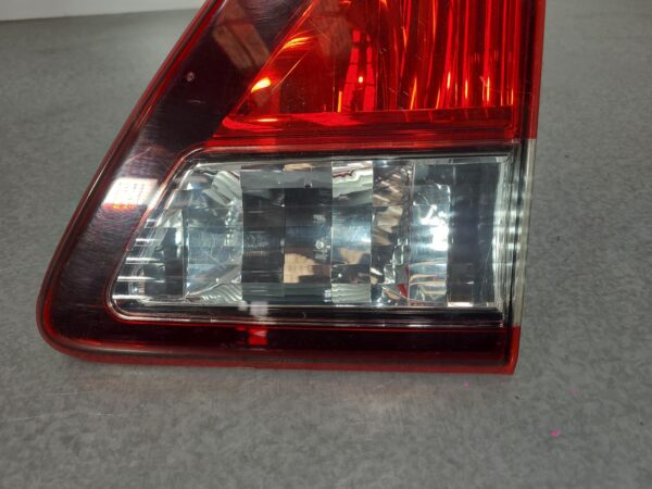 MAZDA BT50 UP-UR 10/2011-06/2020 RIGHT REAR GARNISH TAILGATE LAMP - Image 3