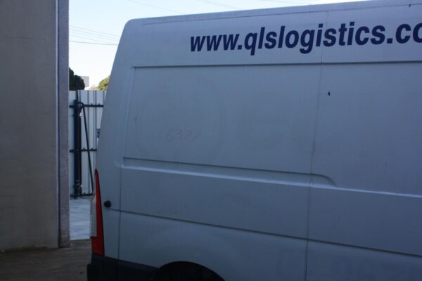 RENAULT MASTER X62 09/2011-ON RIGHT FRONT BODY/DOOR MOULD NEXT TO FRONT DOOR - Image 20