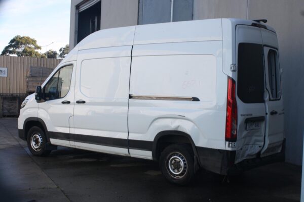 LDV DELIVER 9 07/2020-ON STEERING COLUMN KEY START TYPE - Image 7