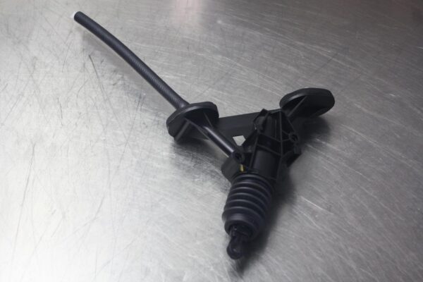 FORD TRANSIT VM 07/2006-02/2014 CLUTCH MASTER CYLINDER - Image 2