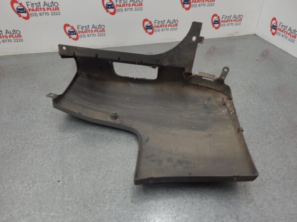 RENAULT TRAFIC X83 04/2004-12/2014 RIGHT REAR BUMPER BAR END - Image 3