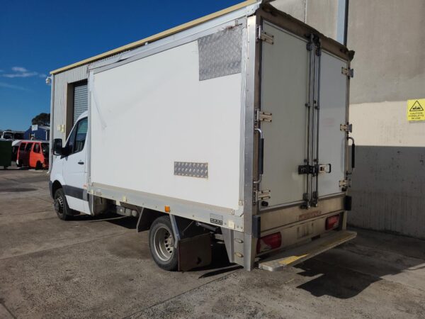 MERCEDES BENZ SPRINTER 10/2006-04/2018 INTERCOOLER VAN - Image 17