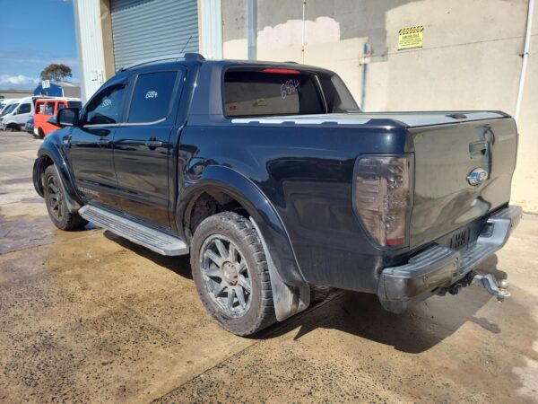 FORD RANGER PX SERIES 1-3 06/2011-04/2022 RIGHT FRONT DOOR SHELL ONLY DUAL CAB - Image 5