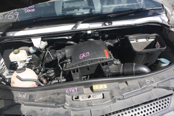 MERCEDES BENZ SPRINTER NCV3 10/2006-04/2018 LEFT FRONT HUB ASSEMBLY - Image 11