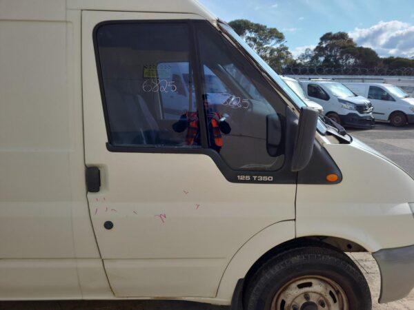 FORD TRANSIT VH-VJ 08/2001-03/2004 RIGHT FRONT 1/4 DOOR GLASS - Image 11