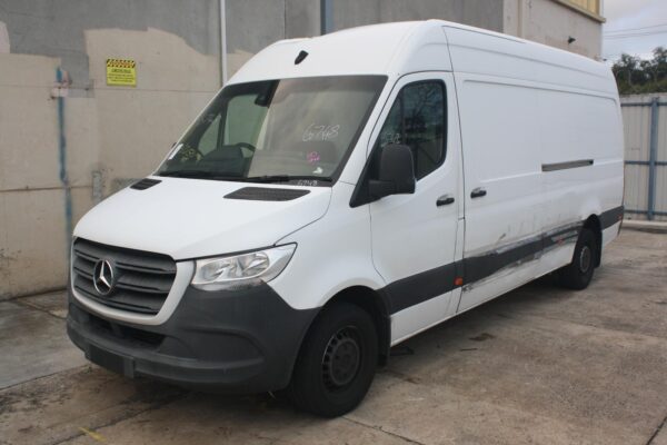 MERCEDES BENZ SPRINTER VS30 05/2018-ON LEFT FRONT HUB ASSEMBLY RWD - Image 5