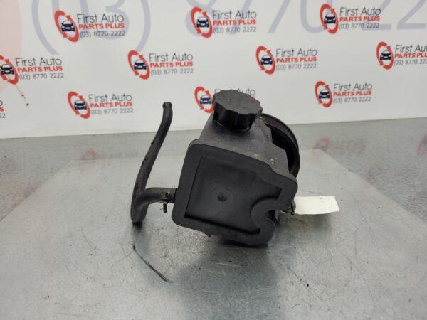 MERCEDES BENZ SPRINTER 05/2000-10/2006 STEERING PUMP 2.7L DIESEL TURBO - Image 3