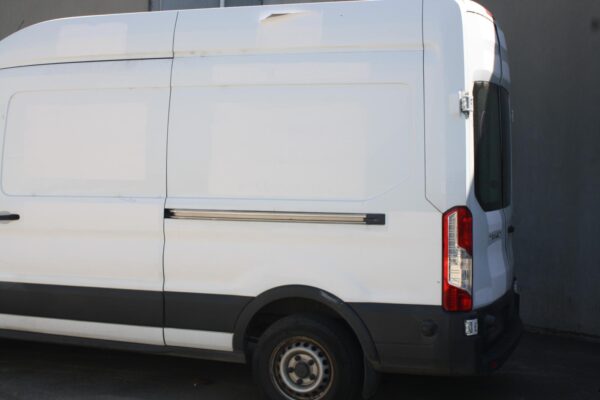 FORD TRANSIT VO 03/2014-ON MUD FLAPS RIGHT REAR - Image 9
