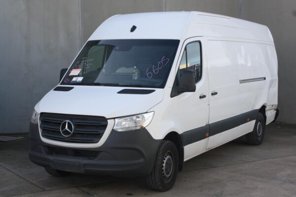 MERCEDES BENZ SPRINTER VS30 05/2018-ON ENGINE FAN ASSEMBLY 2.1L DIESEL RWD - Image 4