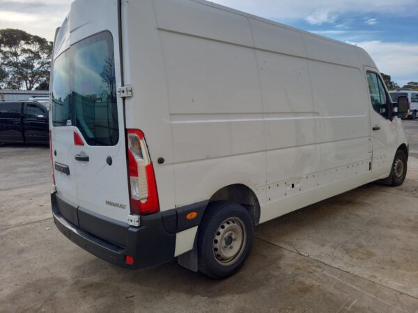 RENAULT MASTER X62 09/2011-ON UPPER RIGHT BARN DOOR HINGE/RUNNER - Image 8