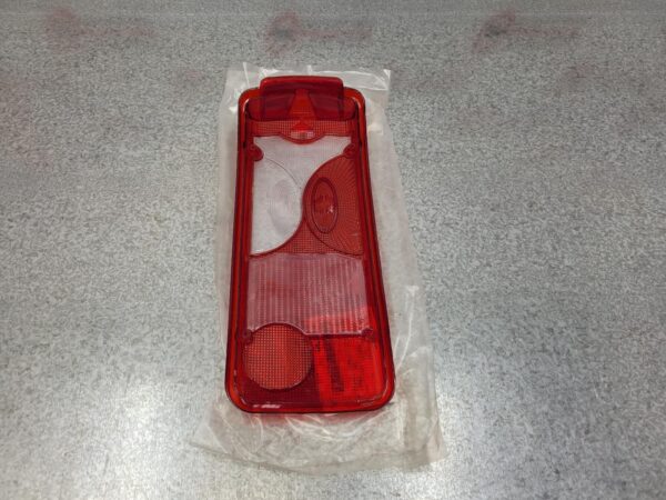 MERCEDES BENZ SPRINTER NCV3 10/2006-04/2018 NEW RIGHT TAILLIGHT CAB CHASSIS - Image 2
