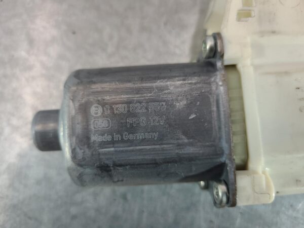 MERCEDES BENZ VITO 447 03/2015-ON RIGHT FRONT WINDOW REGULATOR/MOTOR - Image 3