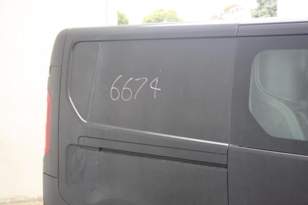 RENAULT TRAFIC X82 01/2015-ON UPPER RIGHT REAR BUMPER BAR - Image 7