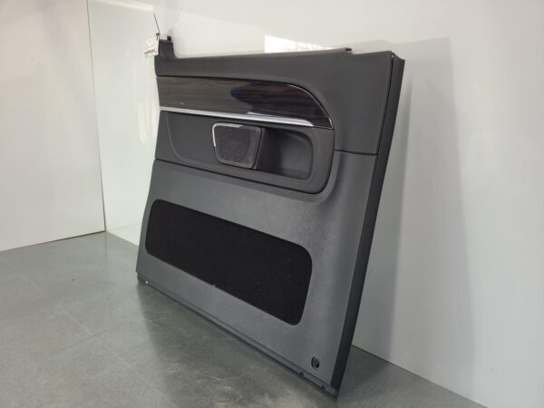 MERCEDES BENZ VITO 447 03/2015-ON DOOR TRIM LEFT REAR - Image 2