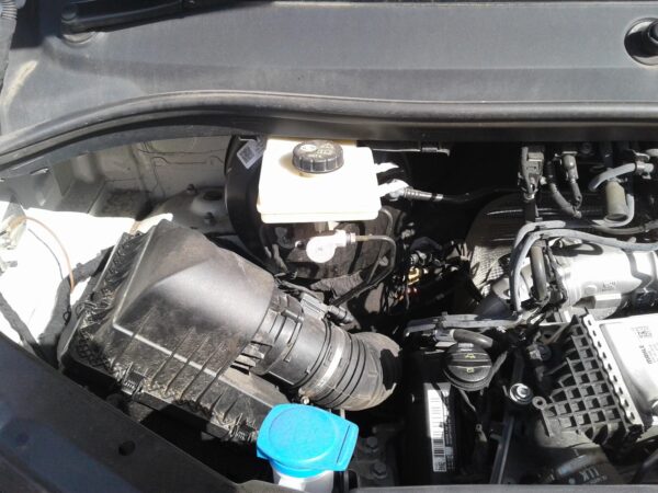 VOLKSWAGEN CRAFTER SY1 08/2017-ON FUEL FILTER HOUSING - Image 17