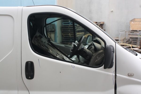 RENAULT TRAFIC X83 04/2004-12/2014 RIGHT FRONT 1/4 DOOR GLASS VAN - Image 7