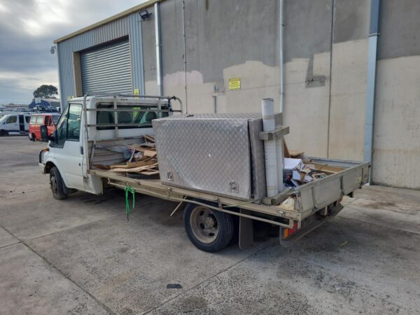 FORD TRANSIT VH-VJ 10/2000-08/2006 OVERFLOW BOTTLE DIESEL - Image 7