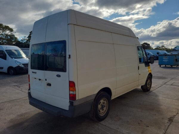 FORD TRANSIT VH-VJ 10/2000-08/2006 LEFT TAILLIGHT VAN/BUS - Image 8