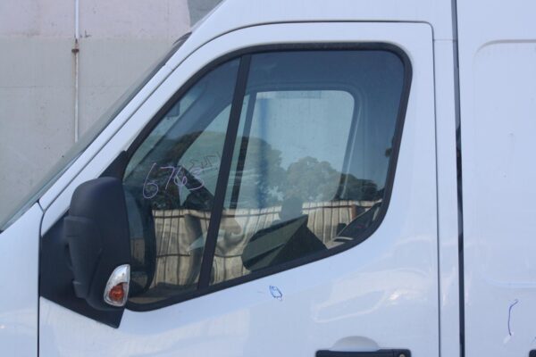 RENAULT MASTER X62 09/2011-ON ANTENNA - Image 23