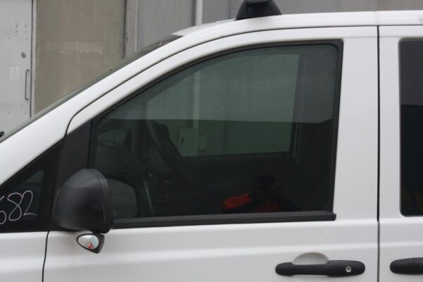 MERCEDES BENZ VITO 639 10/2013-02/2015 LEFT SLIDING DOOR ROLLER UPPER - Image 28