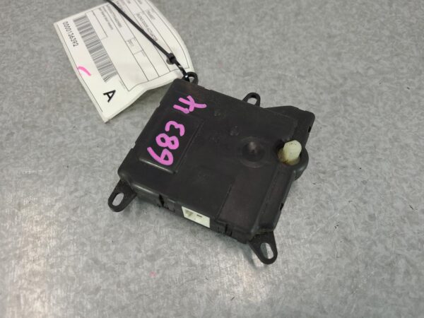 FORD TRANSIT VM 07/2006-02/2014 PAIR BLEND DOOR MOTORS - Image 2