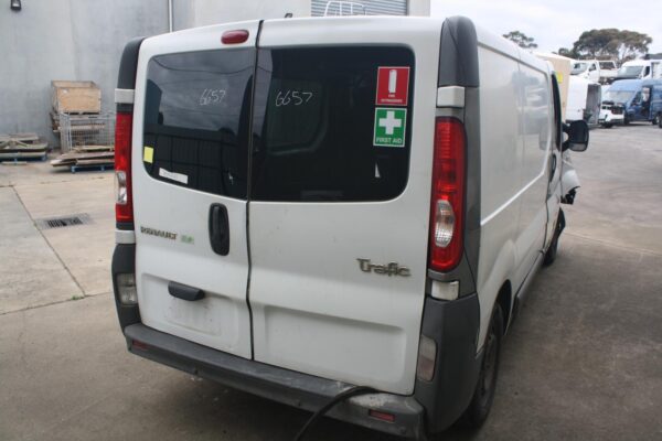 RENAULT TRAFIC 04/2004-12/2014 RIGHT BARN DOOR UPPER HINGE - Image 14