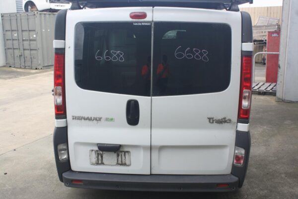 RENAULT TRAFIC X83 04/2004-12/2014 DOOR HANDLE OUTER LEFT FRONT - Image 21